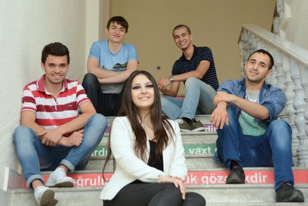 Montpellier Universitetində təhsil alacaq UNEC-in ilk tələbələri bəlli olub Montpellier Universitetində təhsil alacaq UNEC-in ilk tələbələri bəlli olub - Sputnik Azərbaycan