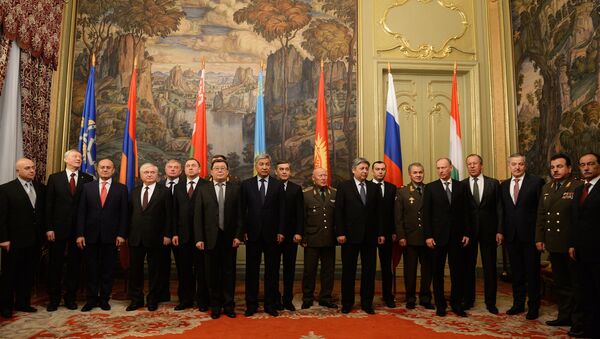 Совместное заседание Совета министров иностранных дел, Совета министров обороны и членов ОДКБ - Sputnik Азербайджан