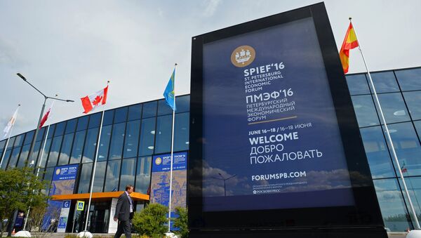 Подготовка к открытию Петербургского экономического форума - Sputnik Азербайджан