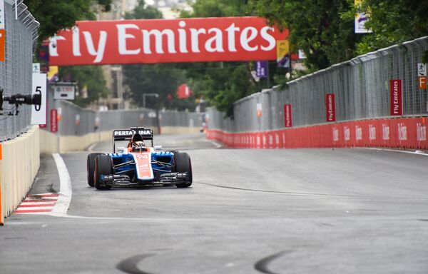 Формула 1 в Баку – итоги первого дня - Sputnik Азербайджан