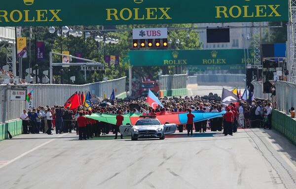 Всплеск эмоций на Гран-При Формулы-1 в Баку - Sputnik Азербайджан