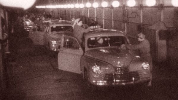 Победа советского автопрома. Автомобиль ГАЗ-М-20 в архивных кадрах   - Sputnik Азербайджан