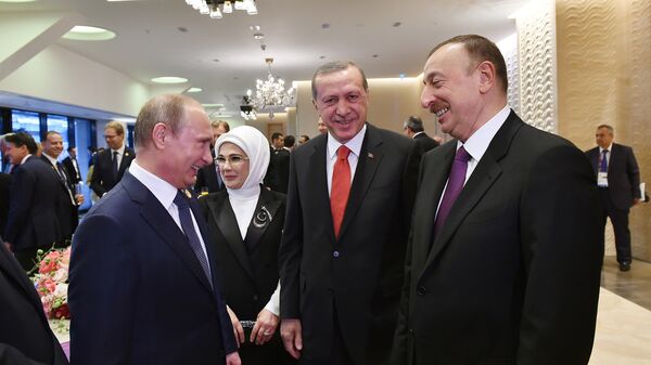 Vladimir Putin, Rəcəb Tayyip Ərdoğan və İlham Əliyev. Arxiv şəkli - Sputnik Azərbaycan