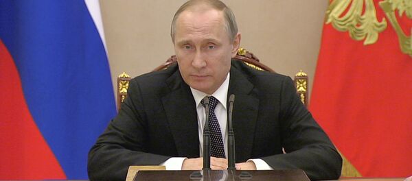 Путин объявил правительству о решении нормализовать отношения с Турцией - Sputnik Азербайджан