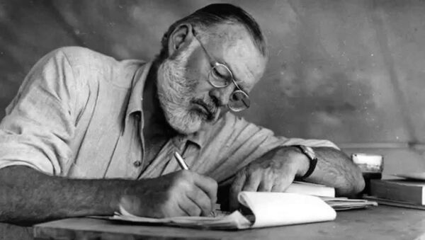 Amerikalı yazıçı Ernest Miller Heminquey - Sputnik Azərbaycan