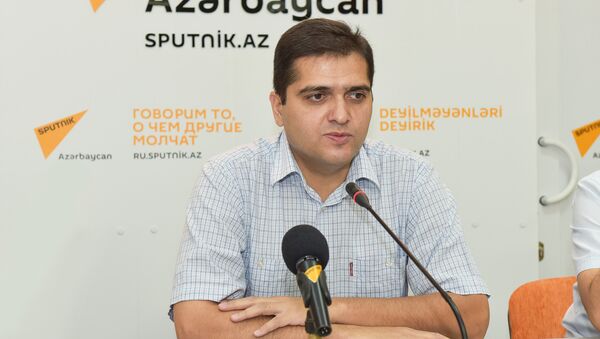 Эльхан Шахиноглу, политолог, руководитель аналитического центра Атлас - Sputnik Азербайджан