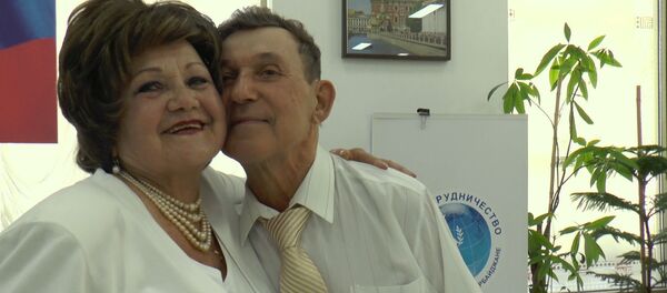 Семья Шиткиных: живем в любви и верности уже 55 лет Семья Шиткиных: живем в любви и верности уже 55 лет - Sputnik Азербайджан