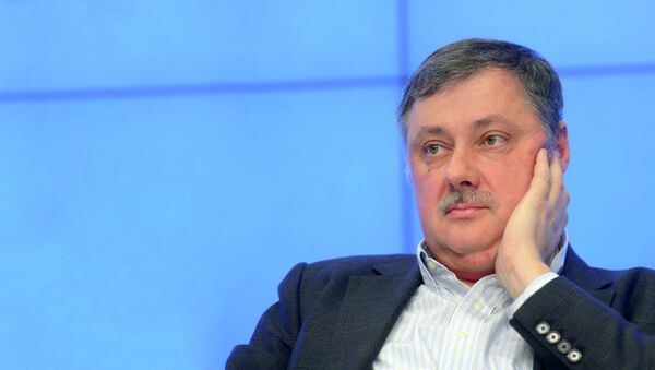 Политолог Дмитрий Евстафьев - Sputnik Азербайджан