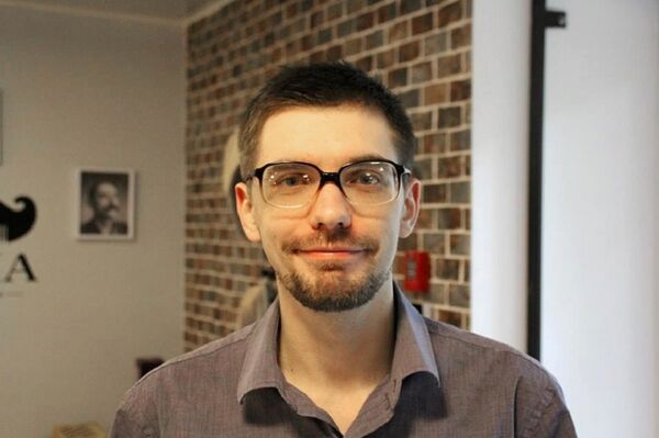 Владимир Хрусталев, эксперт международной организации Lifeboat Foundation Владимир Хрусталев, эксперт международной организации Lifeboat Foundation - Sputnik Азербайджан