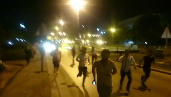 Стрельба и паника на улицах Анкары: попытка военного переворота в Турции - Sputnik Азербайджан