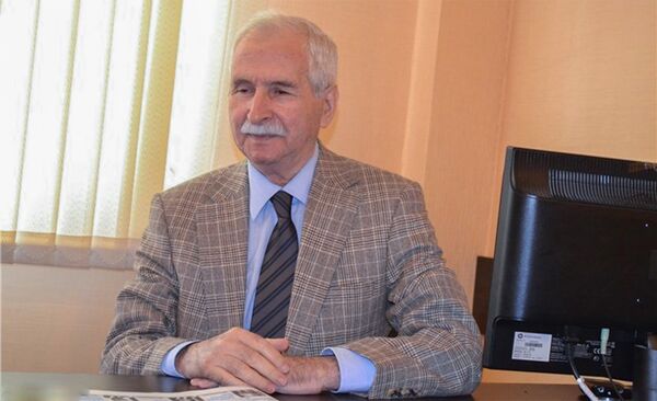 Рафиг Исмаил Рафиг Исмаил - Sputnik Азербайджан