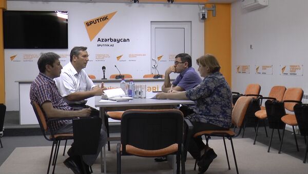 Azərbaycan jurnalistikasının bu günü müzakirə müzakirə olundu - Sputnik Azərbaycan