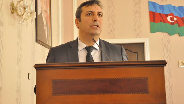 Председатель Профсоюза журналистов Мушвиг Алескерли - Sputnik Азербайджан