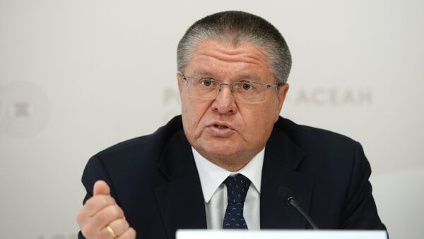 Министр экономического развития РФ Алексей Улюкаев - Sputnik Азербайджан