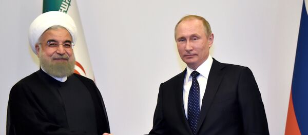 Встреча президентов России и Ирана Владимира Путина и Хасана Роухани. Баку, 8 августа 2016 года - Sputnik Азербайджан