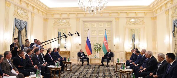 Встреча президентов Азербайджана и России Ильхама Алиева и Владимира Путина. Баку, 8 августа 2016 года - Sputnik Азербайджан