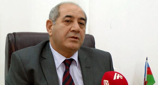 Директор Республиканского центра сейсмологической службы при Национальной академии наук Азербайджана Гурбан Етирмишли Директор Республиканского центра сейсмологической службы при Национальной академии наук Азербайджана Гурбан Етирмишли - Sputnik Азербайджан