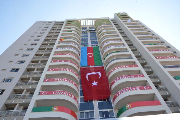 Флаги Азербайджана и Турции в Олимпийской деревне в Рио - Sputnik Азербайджан