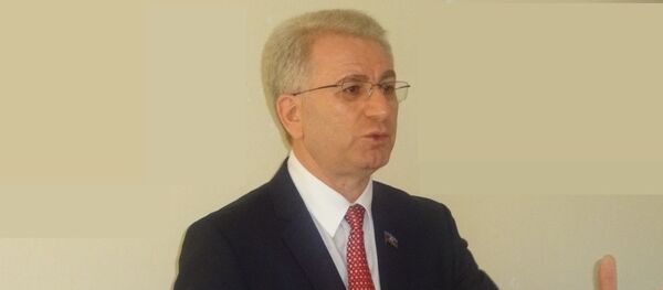 Депутат Милли Меджлиса АР, адвокат агитационной группы по референдуму Гражданское общество Бахтияр Алиев Депутат Милли Меджлиса АР, адвокат агитационной группы по референдуму Гражданское общество Бахтияр Алиев - Sputnik Азербайджан