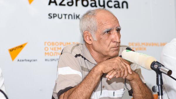 Эксперт в области образования Надир Исрафилов - Sputnik Азербайджан
