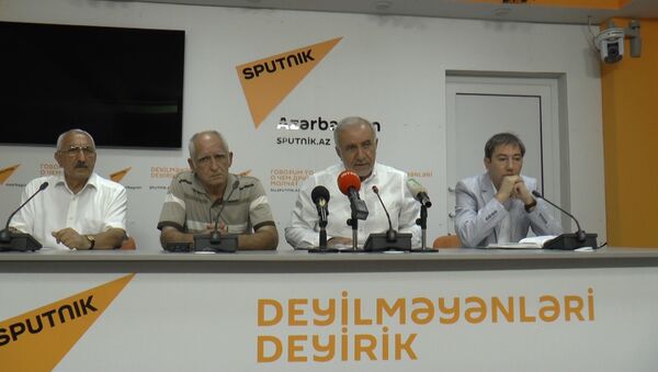 Bu gün uşaqların məktəbə hazırlanması aktual və bahalı prosesdir - Sputnik Azərbaycan