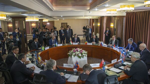 Министр иностранных дел РФ С. Лавров принял участие в встрече глав МИД СНГ - Sputnik Азербайджан