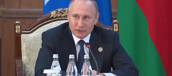 Владимир Путин о хакерских атаках на WADA - Sputnik Азербайджан