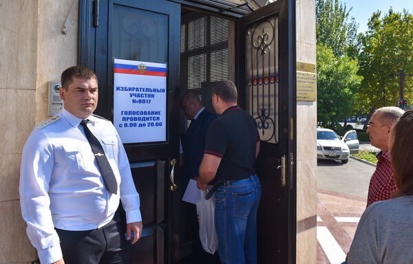 Выборы в Государственную Думу Российской Федерации в посольстве России в Азербайджане - Sputnik Азербайджан
