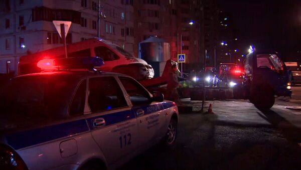 ГИБДД эвакуировала автомобили с места крушения Ми-8 МЧС РФ - Sputnik Азербайджан
