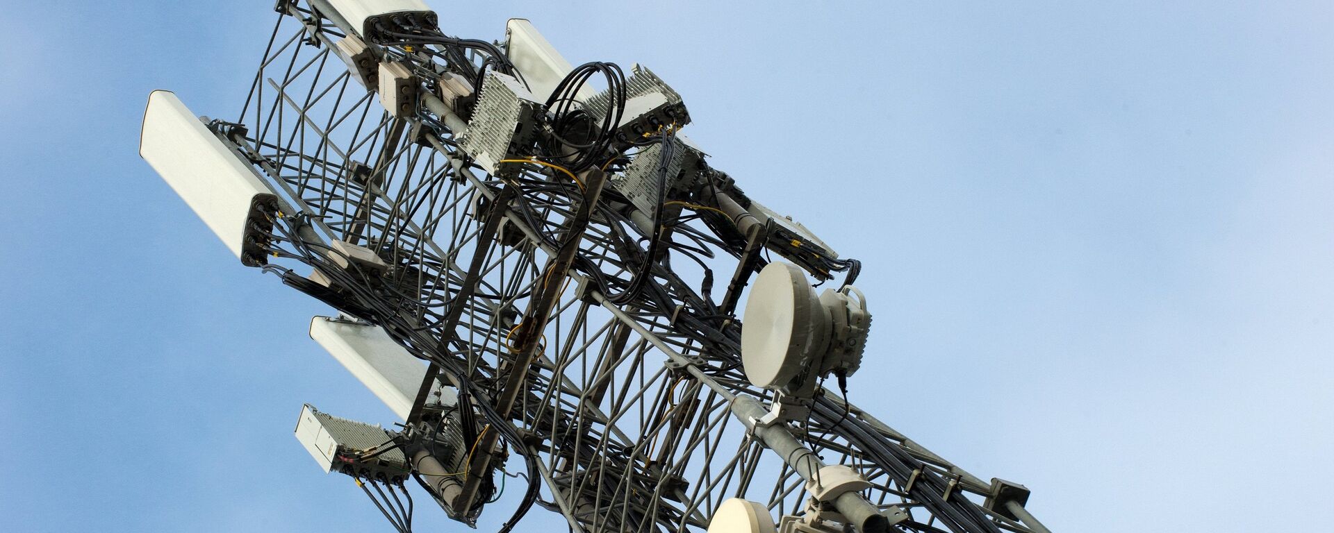 В Крыму запустили первые станции мобильной связи стандарта LTE - Sputnik Азербайджан, 1920, 30.09.2023