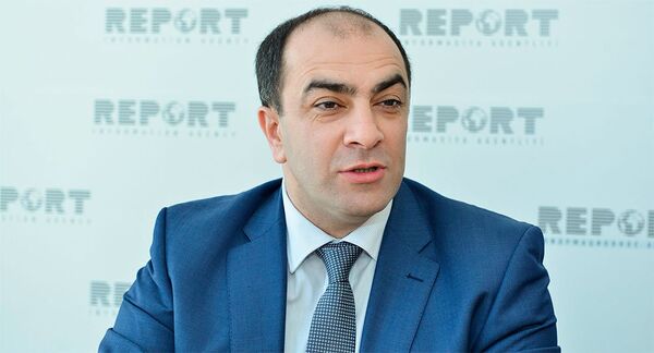 Председатель Объединенного конгресса азербайджанцев Украины Ровшан Тагиев Председатель Объединенного конгресса азербайджанцев Украины Ровшан Тагиев - Sputnik Азербайджан