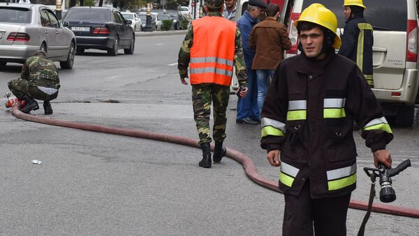 Сотрудники противопожарной службы МЧС Азербайджана, фото из архива - Sputnik Азербайджан