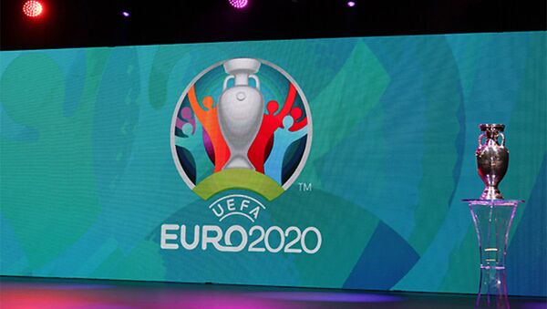 В Баку представлен логотип ЕВРО-2020 - Sputnik Азербайджан