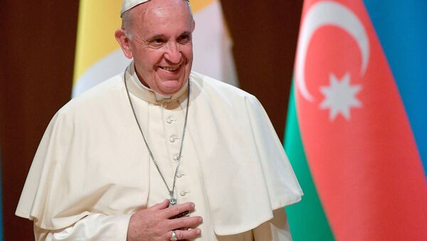 Папа Римский Франциск в Центре Гейдара Алиева - Sputnik Азербайджан