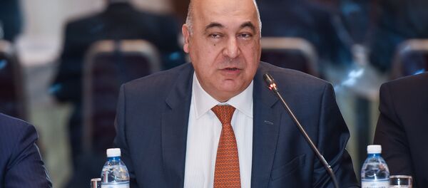 Народный писатель Азербайджана Чингиз Абдуллаев, фото из архива - Sputnik Азербайджан