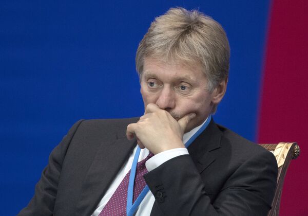Пресс-секретарь президента РФ Дмитрий Песков Пресс-секретарь президента РФ Дмитрий Песков - Sputnik Азербайджан