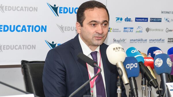 Джасарат Валехов: На выставке будет продемонстрировано, какими технологиями Азербайджан владеет в сфере образования - Sputnik Azərbaycan