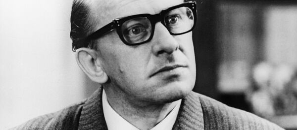 Евгений Евстигнеев в фильме Семнадцать мгновений весны - Sputnik Азербайджан