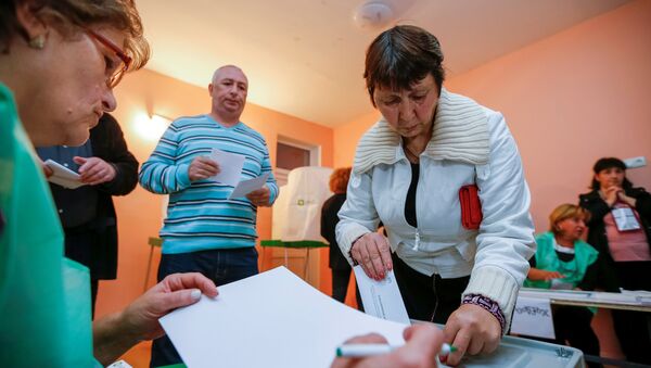 Голосование на выборах в Грузии, фото из архива - Sputnik Азербайджан