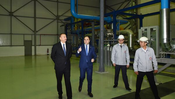 İlham Əliyev Bakıda oksigen zavodunun açılışında iştirak edib - Sputnik Azərbaycan