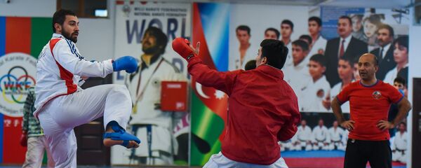 Тренировка сборной Азербайджана по каратэ перед чемпионатом мира Тренировка сборной Азербайджана по каратэ перед чемпионатом мира - Sputnik Азербайджан