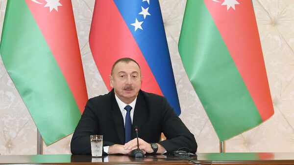 Президент Азербайджана Ильхам Алиев во время совместного заявления для прессы вместе с главой Венесуэлы Николасом Мадуро - Sputnik Азербайджан