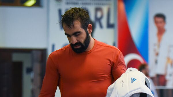 Dördqat dünya çempionu, karateçi Rəfael Ağayev - Sputnik Азербайджан