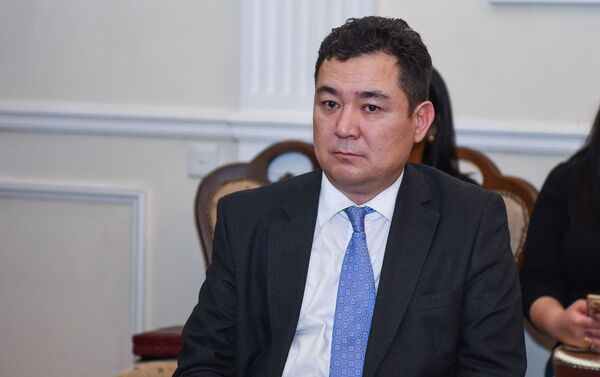Узбекский историк, известный исследователь Шухрат Саламов - Sputnik Азербайджан
