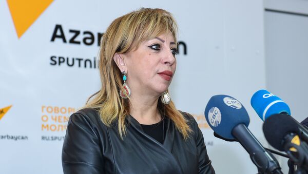 Директор Государственного музея музыкальной культуры Азербайджана Алла Байрамова - Sputnik Азербайджан