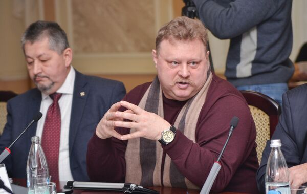 Военный обозреватель Владислав Шурыгин Военный обозреватель Владислав Шурыгин - Sputnik Азербайджан