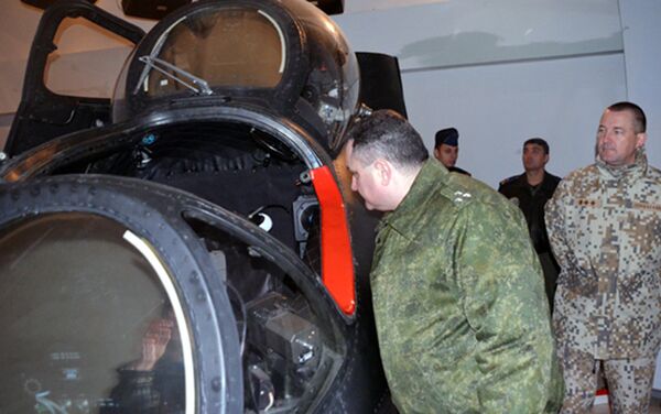 Военные атташе посетили казарму, столовую, пункты обучения и тренировки - Sputnik Азербайджан