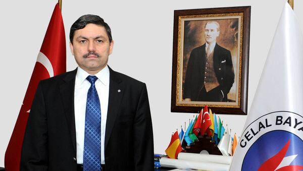 Professor Mehmet Pakdemirli, arxiv şəkli - Sputnik Azərbaycan