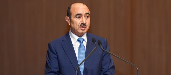 Помощник президента Азербайджана по общественно-политическим вопросам Али Гасанов - Sputnik Азербайджан