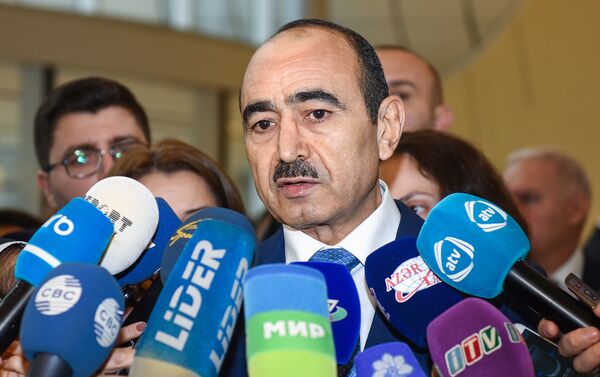 Помощник президента Азербайджана по общественно-политическим вопросам Али Гасанов - Sputnik Азербайджан
